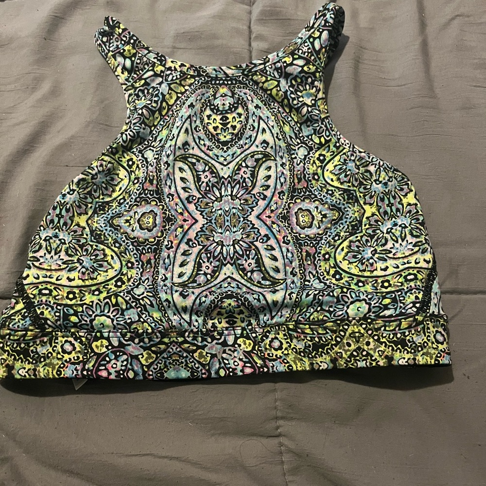 Victoria Secret sports bra